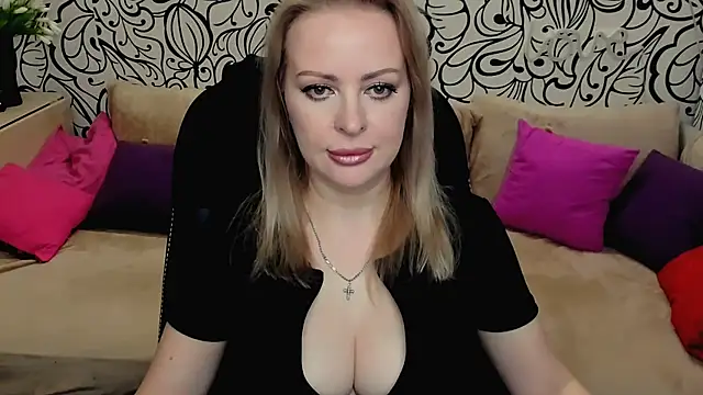 Snapshot of Hotdreamhere chatting on May 14, 9:16 am Hotdreamhere online show from May 14, 9:16 am