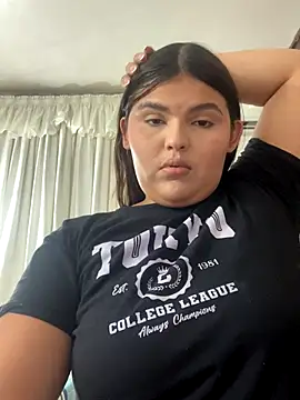 Snapshot of Lia_sexx chatting on November 13, 7:02 pm Lia sexx online show from November 13, 7:02 pm