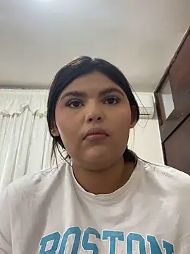 Snapshot of Lia_sexx chatting on November 25, 7:14 pm Lia sexx online show from November 25, 7:14 pm