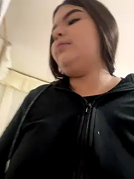 Snapshot of Lia_sexx chatting on November 29, 11:57 am Lia sexx online show from November 29, 11:57 am