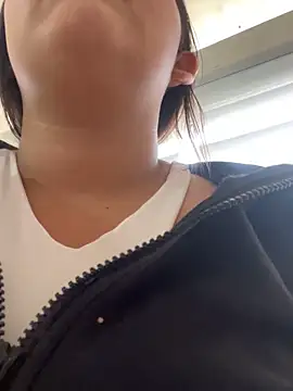 Lia sexx online show from December 22, 7:22 pm