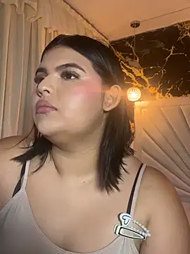 Lia sexx online show from April 23, 12:29 pm
