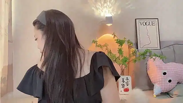 Snapshot of kk_lele chatting on May 10, 4:39 am kk lele online show from May 10, 4:39 am