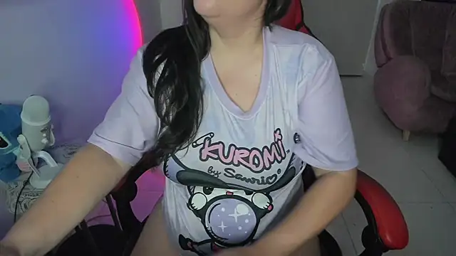 Snapshot of valery_adams1 chatting on January 17, 6:57 am valery adams1 online show from January 17, 6:57 am