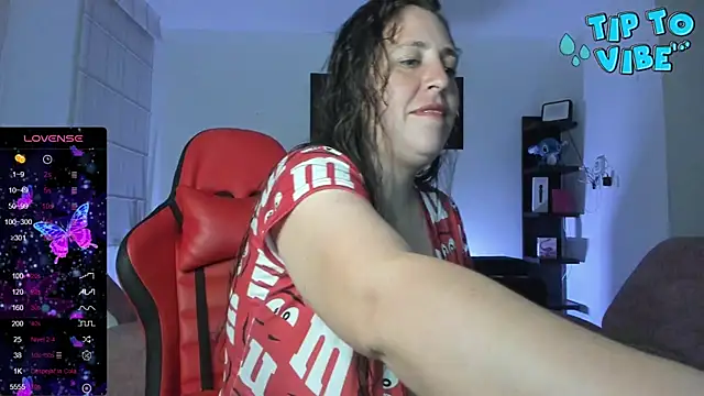 Snapshot of valery_adams1 chatting on March 15, 4:13 am valery adams1 online show from March 15, 4:13 am