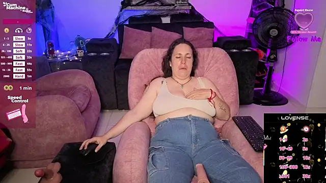 Snapshot of valery_adams1 chatting on October 15, 5:07 am valery adams1 online show from October 15, 5:07 am