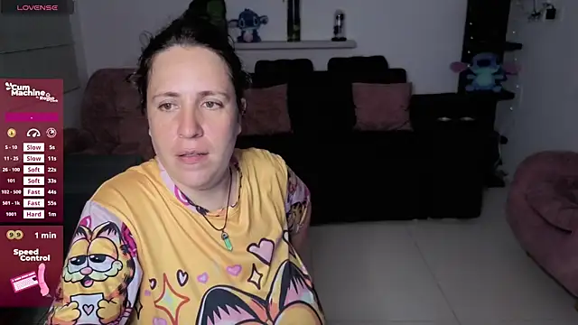 Snapshot of valery_adams1 chatting on November 4, 4:33 am valery adams1 online show from November 4, 4:33 am