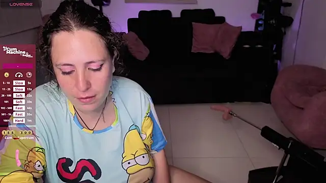 Snapshot of valery_adams1 chatting on November 6, 4:02 am valery adams1 online show from November 6, 4:02 am