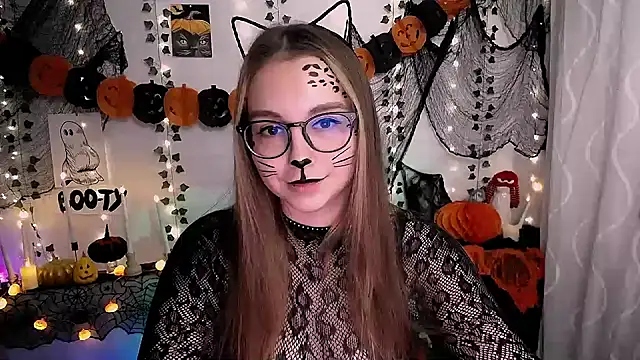 SweetPrincess  online show from October 28, 9:13 am