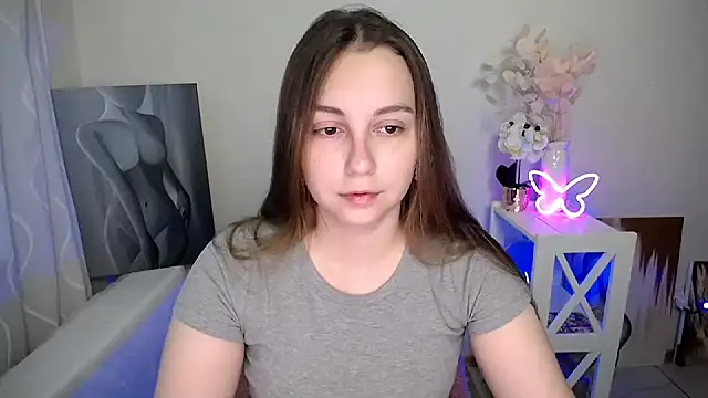 Snapshot of SweetPrincess_ chatting on June 1, 5:42 am SweetPrincess online show from June 1, 5:42 am