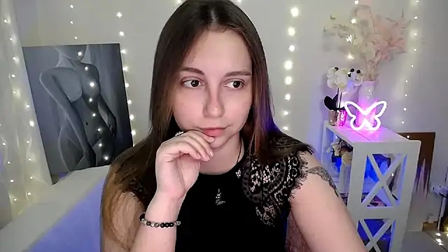 Snapshot of SweetPrincess_ chatting on June 11, 5:27 am SweetPrincess online show from June 11, 5:27 am
