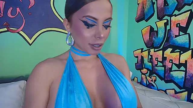 TamaraSavage online show from September 30, 8:30 am