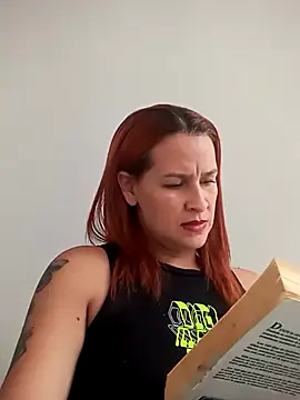 Snapshot of Britney_taylor_ chatting on November 13, 8:41 pm Britney taylor online show from November 13, 8:41 pm