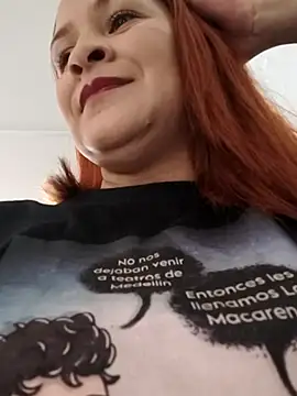 Snapshot of Britney_taylor_ chatting on May 8, 7:19 pm Britney taylor online show from May 8, 7:19 pm