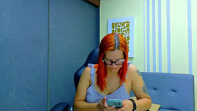 Snapshot of Britney_taylor_ chatting on June 18, 8:24 pm Britney taylor online show from June 18, 8:24 pm