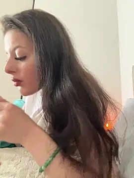 Snapshot of little_belucci chatting on July 10, 11:02 am little belucci online show from July 10, 11:02 am