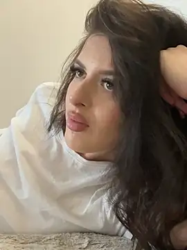 Snapshot of little_belucci chatting on July 11, 4:53 pm little belucci online show from July 11, 4:53 pm