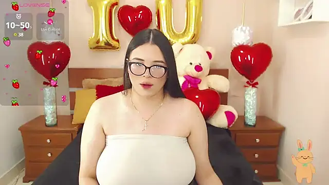 miss linda  online show from February 10, 9:04 pm