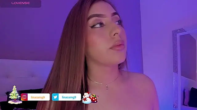 Snapshot of MaddyyLennon chatting on December 18, 2:06 pm MaddyyLennon online show from December 18, 2:06 pm