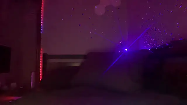 Snapshot of -ChupaBear- chatting on December 30, 3:03 am -ChupaBear- online show from December 30, 3:03 am