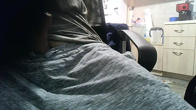 patrasdick94 online show from November 29, 2:42 pm