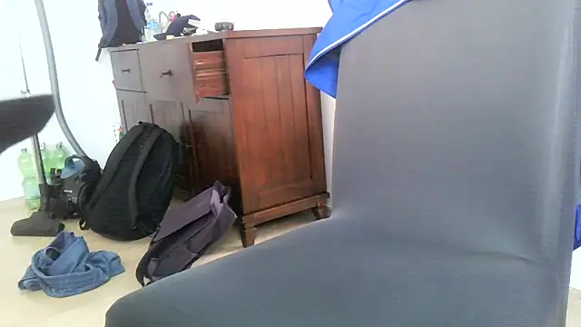 Snapshot of patrasdick94 chatting on June 3, 4:34 pm patrasdick94 online show from June 3, 4:34 pm
