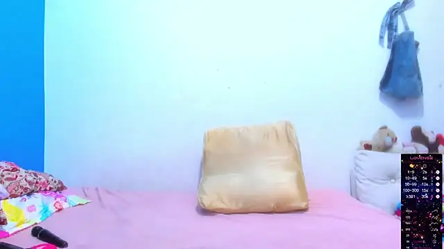 Snapshot of BBW_Michelle chatting on December 29, 2:27 am BBW Michelle online show from December 29, 2:27 am