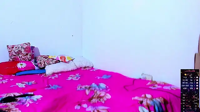 Snapshot of BBW_Michelle chatting on February 21, 3:12 am BBW Michelle online show from February 21, 3:12 am