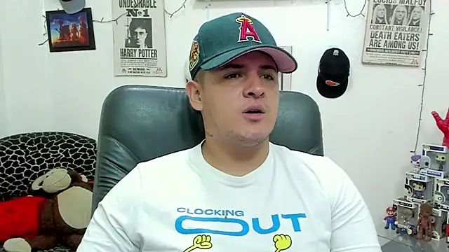 ney 22 online show from February 6, 1:21 pm