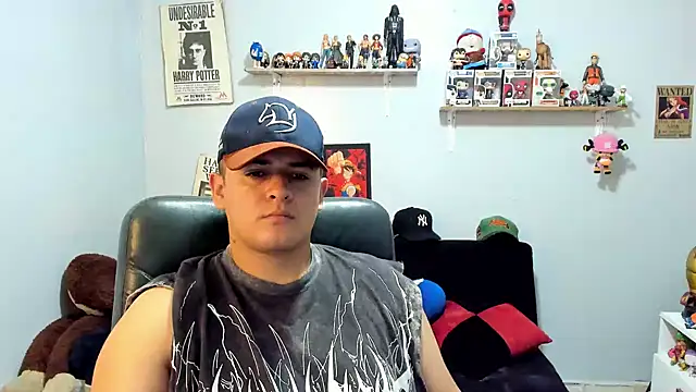 Snapshot of ney_22 chatting on June 9, 1:23 pm ney 22 online show from June 9, 1:23 pm