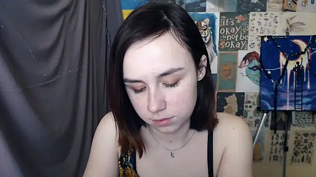 VeryVeryVeryShy  online show from February 20, 12:47 pm