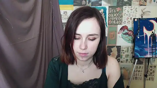 VeryVeryVeryShy  online show from March 22, 7:47 am