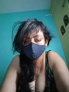 Snapshot of love_suman chatting on May 22, 11:16 am love suman online show from May 22, 11:16 am