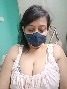 Snapshot of love_suman chatting on May 23, 3:49 pm love suman online show from May 23, 3:49 pm