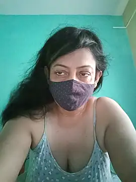 Snapshot of love_suman chatting on June 1, 12:34 am love suman online show from June 1, 12:34 am