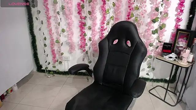 bety-cum2 online show from March 1, 10:42 pm