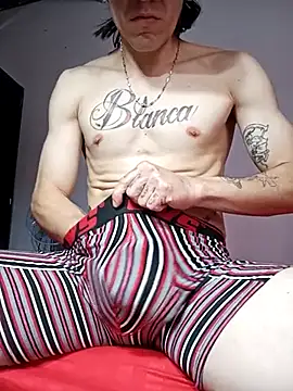 Alex012501 online show from February 21, 3:10 pm