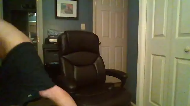 Snapshot of RobertLacrosse chatting on January 1, 7:09 am RobertLacrosse online show from January 1, 7:09 am