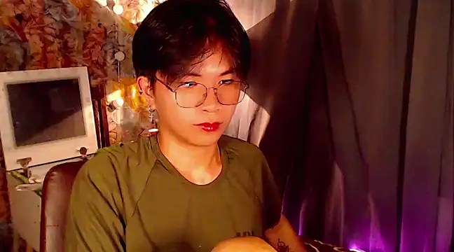 Sexy Handsome Drex online show from December 29, 6:05 pm