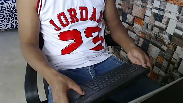 sexatlexx online show from November 4, 9:03 pm