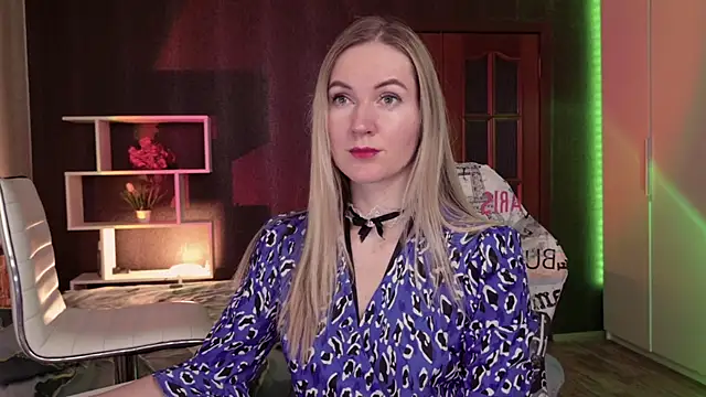 Hello Lisha online show from December 4, 9:07 am