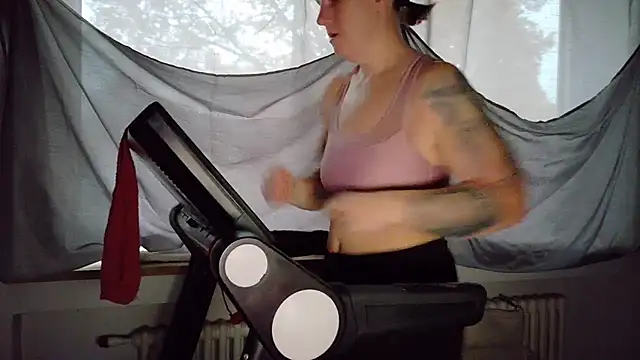 wetgerman 2 online show from November 6, 6:25 am