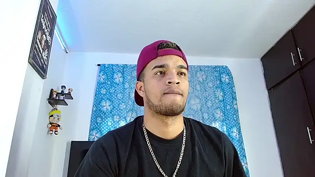 Bigcock 21cm  online show from February 3, 10:21 pm