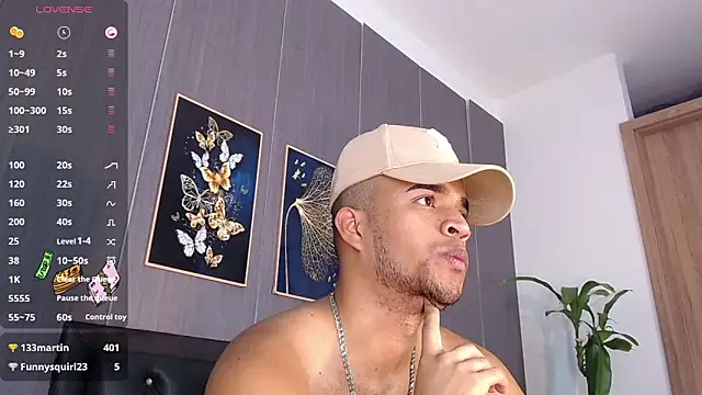 Bigcock 21cm  online show from March 20, 11:12 pm