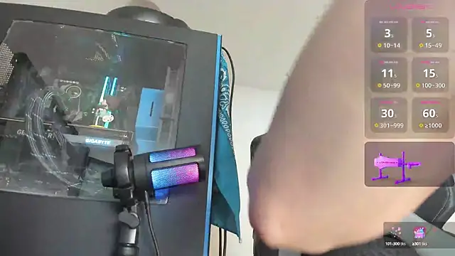 Snapshot of Redjina_Angel chatting on October 2, 1:07 pm Redjina Angel online show from October 2, 1:07 pm