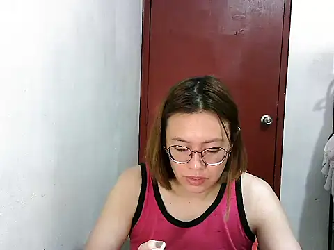 crizzybel online show from February 8, 9:56 am