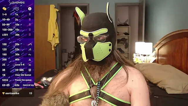 kinkywolf429 online show from December 15, 6:34 pm