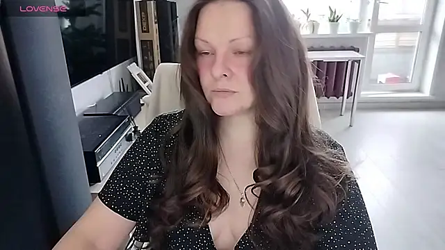 Snapshot of Marla_Singerrr chatting on May 17, 5:38 am Marla Singerrr online show from May 17, 5:38 am