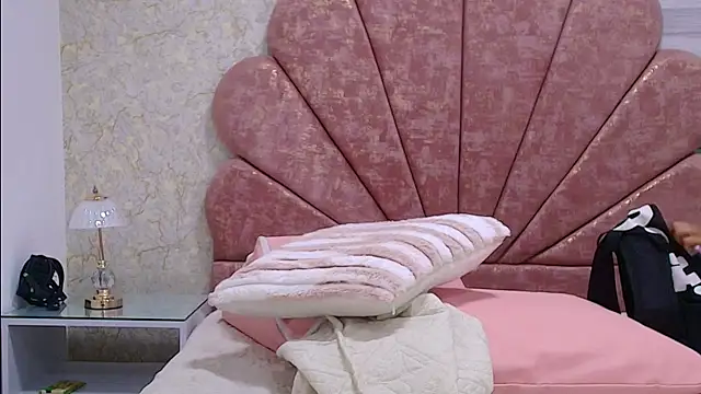 leon gaby online show from November 27, 7:16 pm