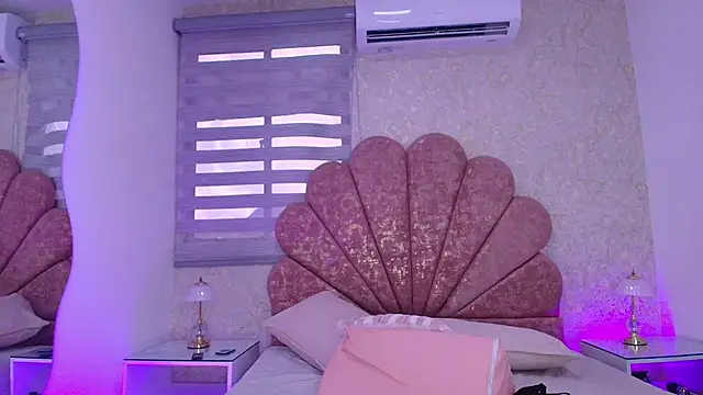 leon gaby online show from December 17, 7:20 pm